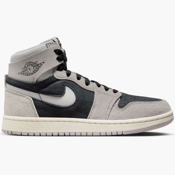 NIB $150 Air Jordan 1 Zoom Comfort 2 High Top Sneaker (Women) in size 5! - Picture 3 of 10